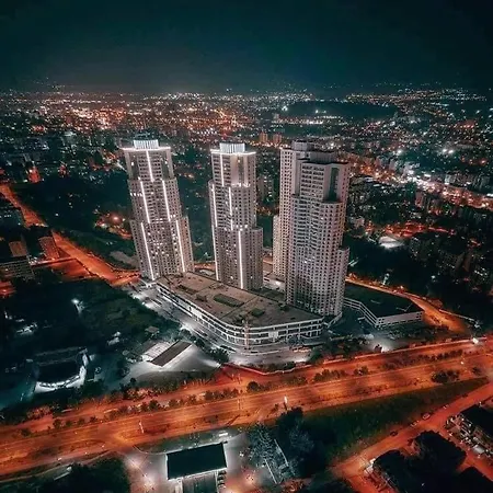 36Th Floor Apartment - Skyline Corner 320 Szkopje Kültér fotó