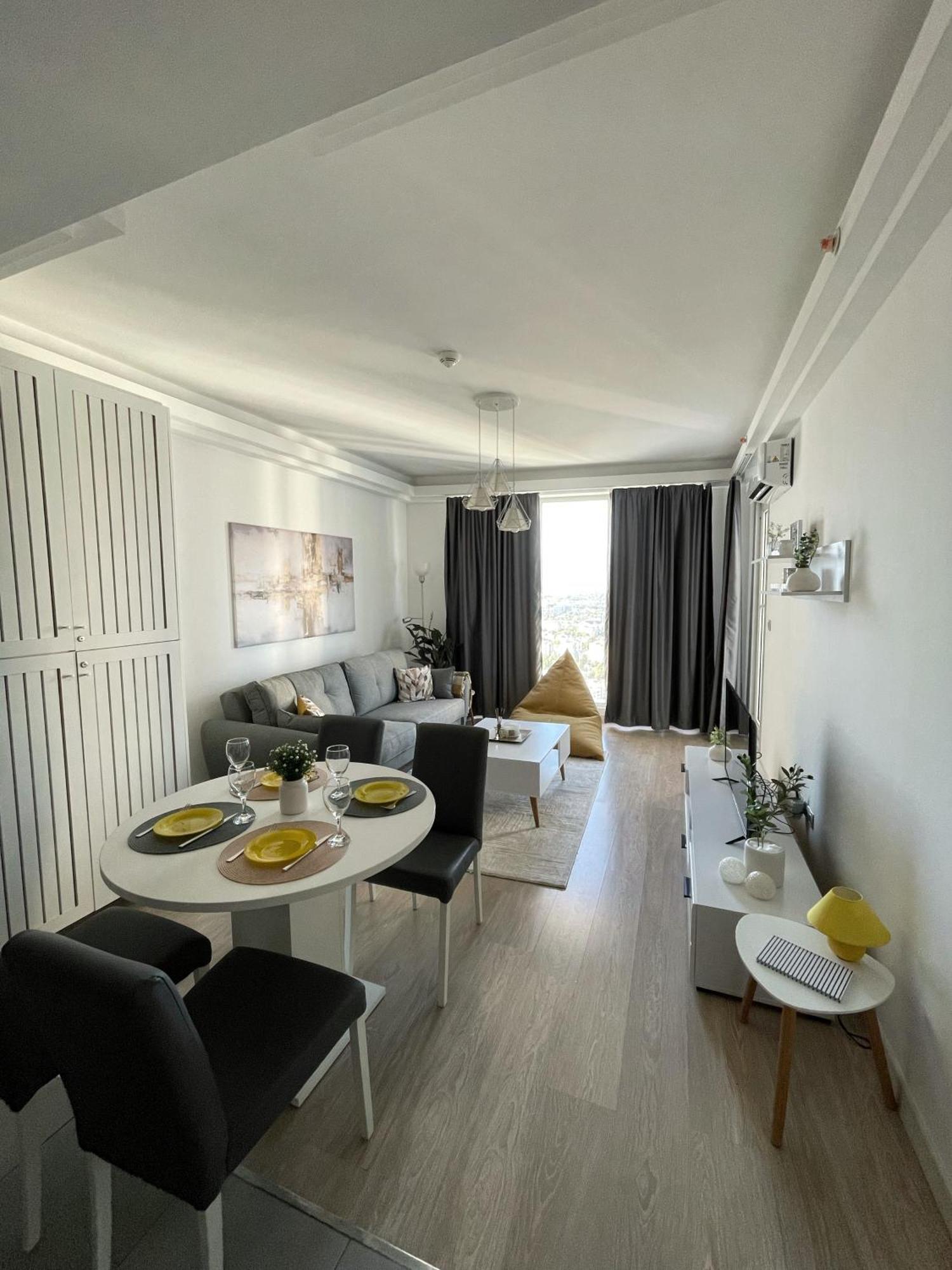 Apartman 36th Floor - Skyline Corner 320 *